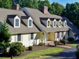 47 Philhower Rd, Lebanon, NJ 08833