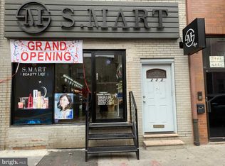 222 N 10th St, Philadelphia, PA 19107