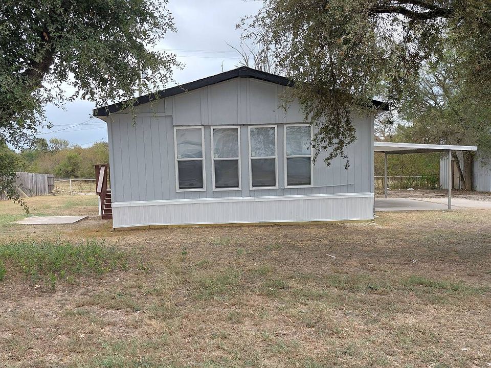 2nd image of 4329 W Park Row Blvd Trailer 5