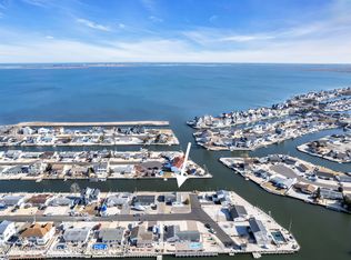 104 Dune Ln, Barnegat, NJ 08005