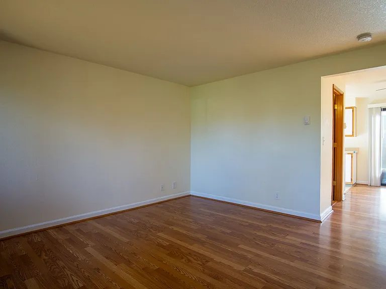 8363 SW Durham Rd #6 — Photo 5