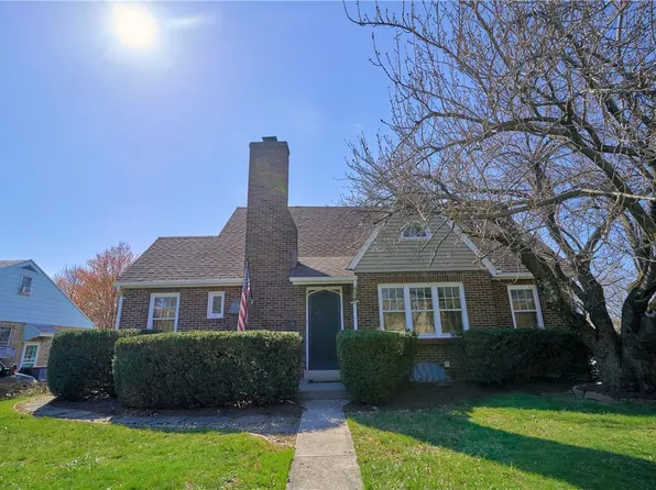 515 Dalton St, Emmaus, PA 18049