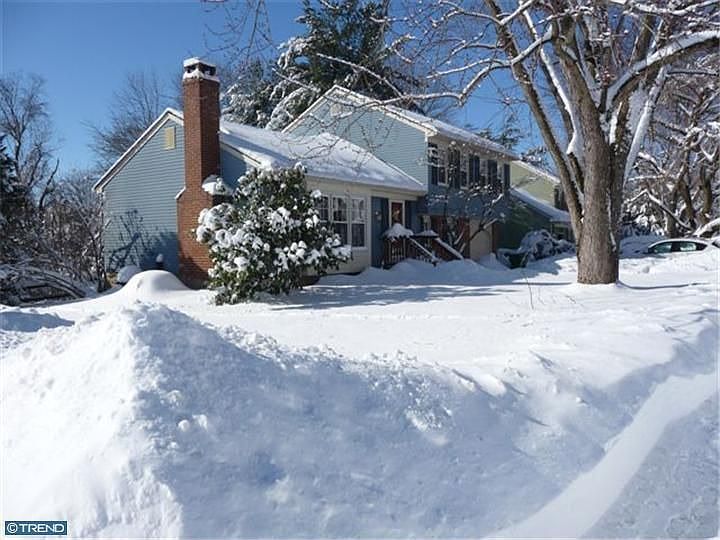 1st image of 22 Quail Hollow Dr