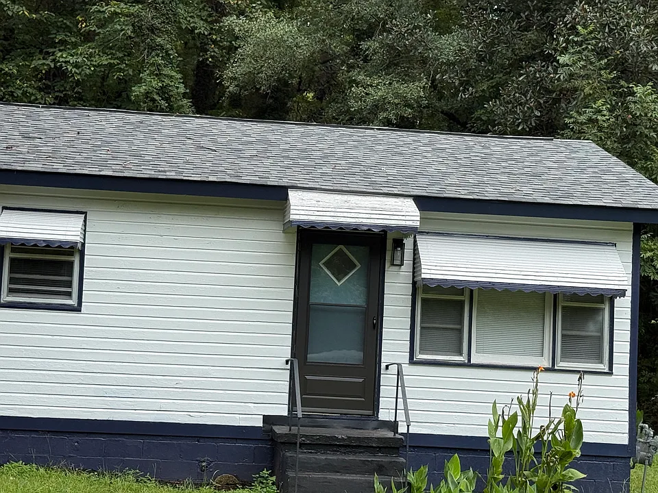 1861 Kitchens Rd