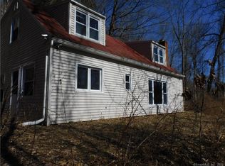 18 Sawyer Hill Rd, New Milford, CT 06776