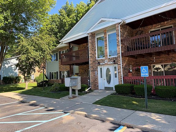 3rd image of 1454 Shoemaker Dr