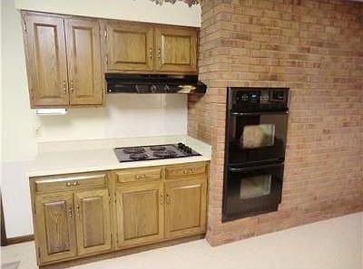 5th image of 2113 Woodhill Pl