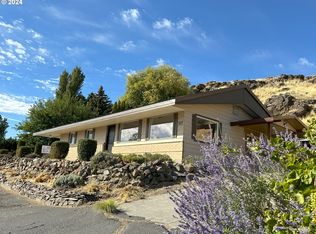 317 Boulder Dr, Wishram, WA 98673