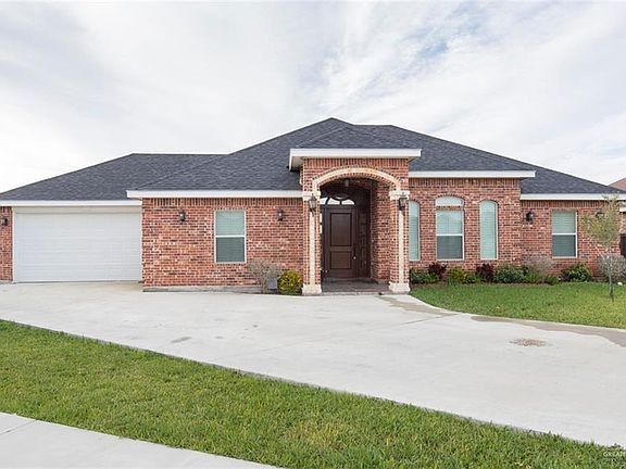 2nd image of 2402 Flipper Dr