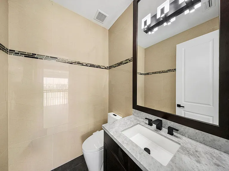 9065 Watercrest Cir E — Photo 44