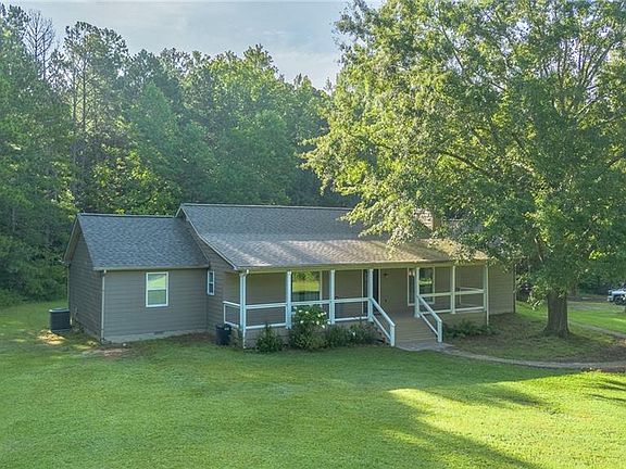 4th image of 2553 Daniel Rd