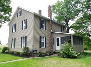 2003 Mercer Rd, Fredonia, PA 16124