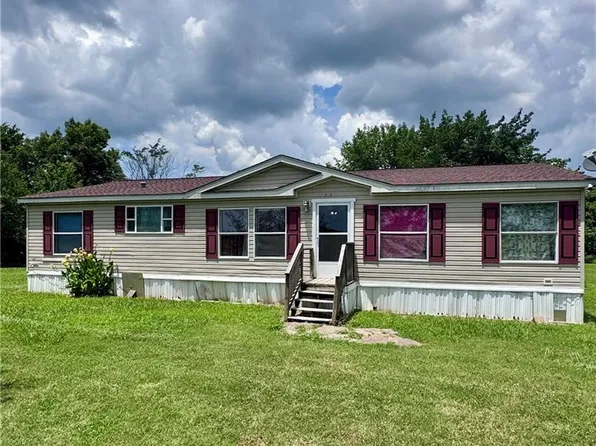 701 W Ute St, Porum, OK 74455