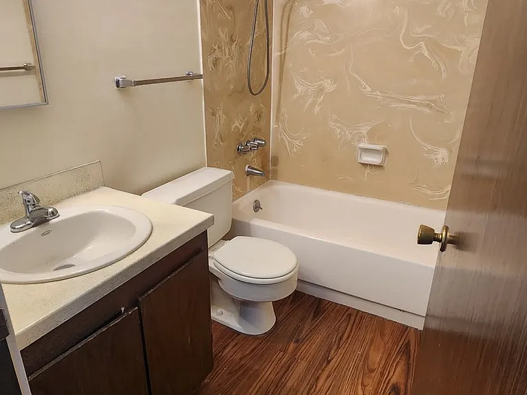 130 NE San Bayo Cir — Photo 6