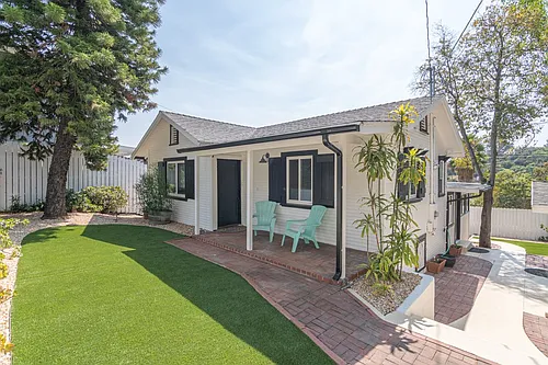 3884 Wawona St Photo 1