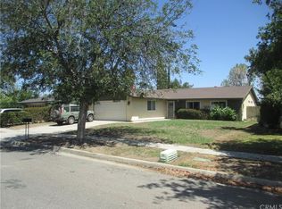 159 E Crestview St, Corona, CA 92879