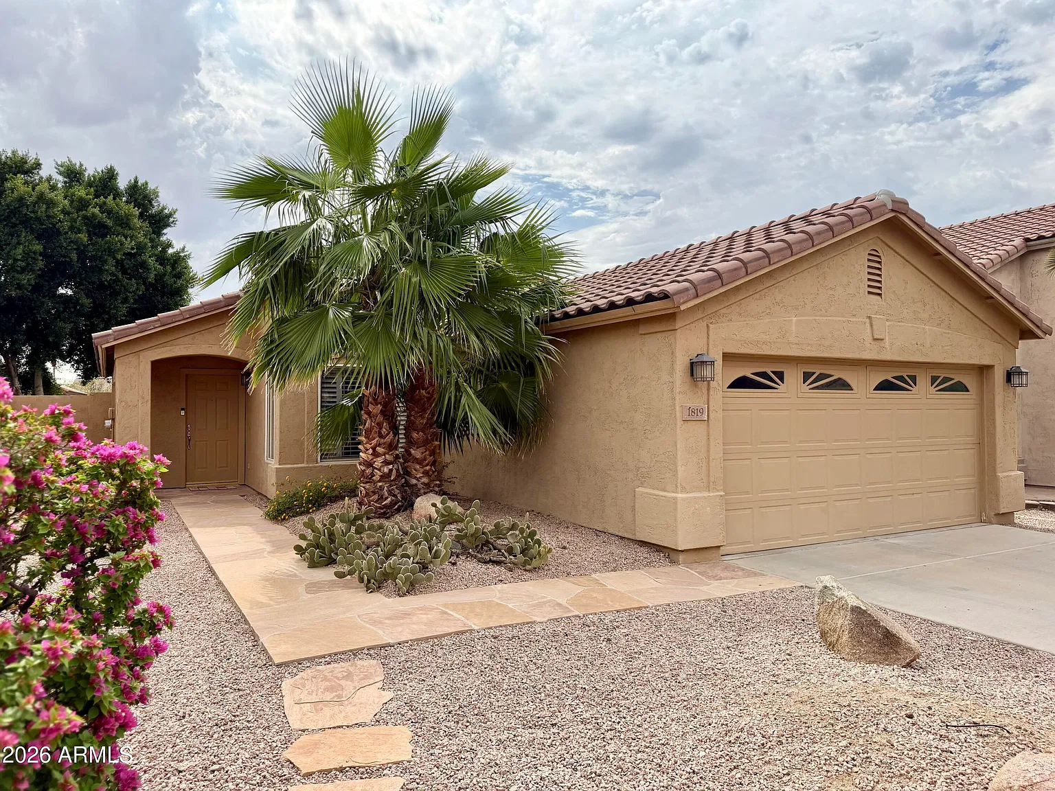 3 bed, 2.0 bath, 1169 sqft, $2,450 — Photo 1