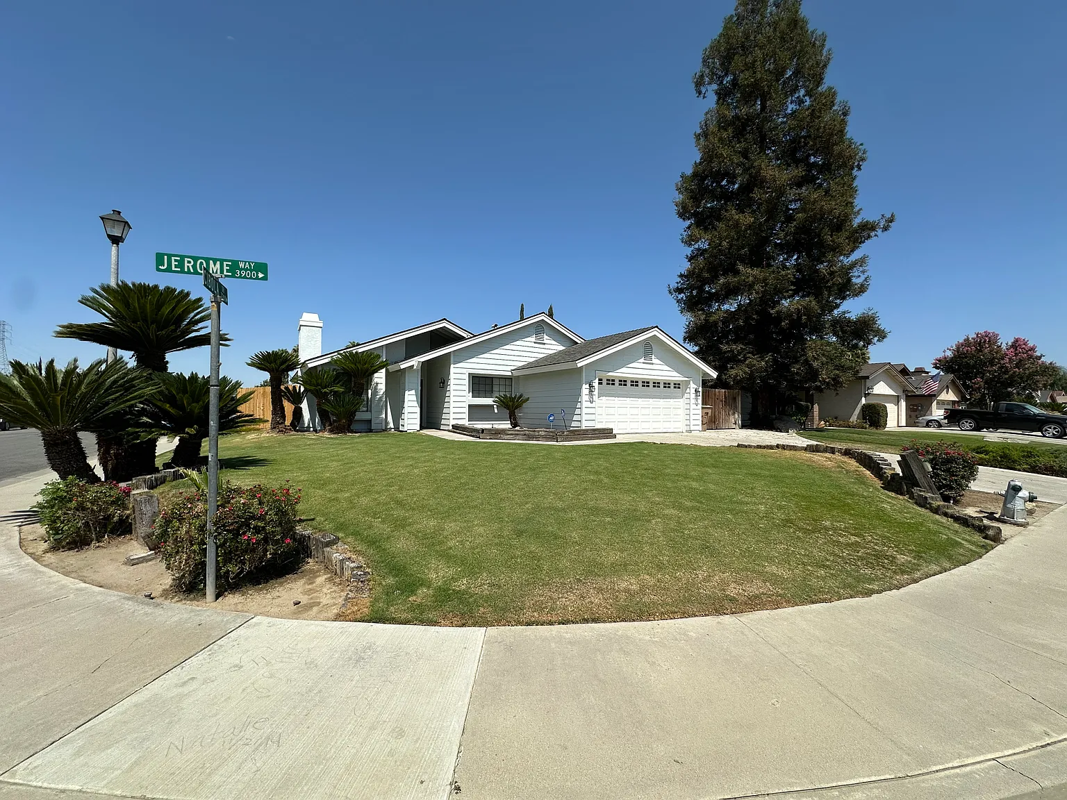 3917 Jerome Way — Photo 2
