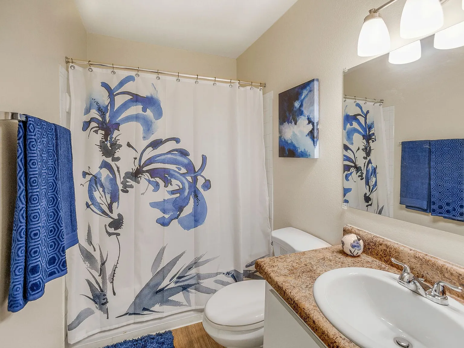 Summer Trace Apartments — Photo 4