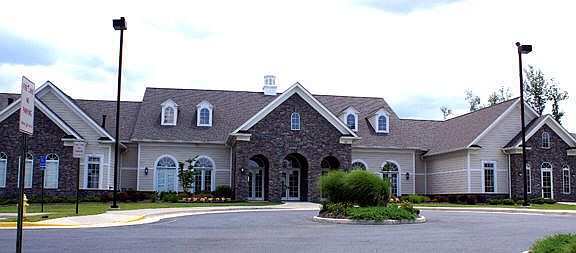 2nd image of 16 Hartford Way