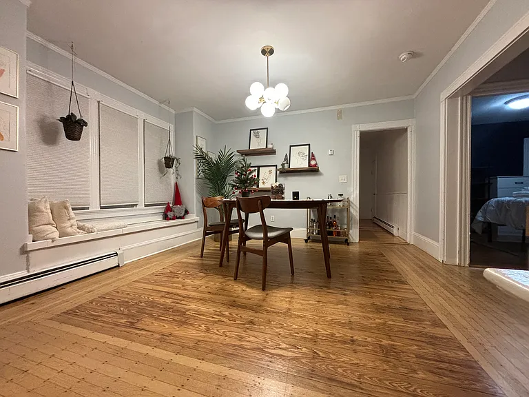 50 Stamford Ave #1 — Photo 2