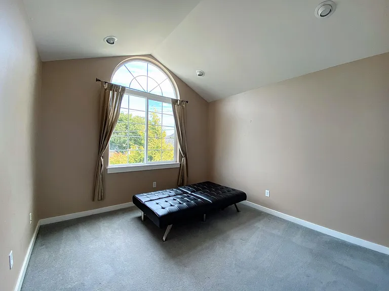 5219 16th Ave SW — Photo 19