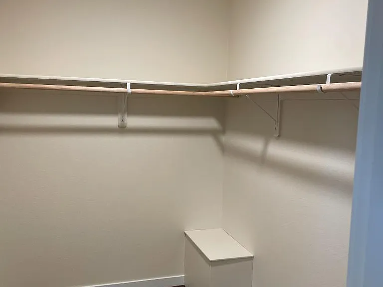 Unit Photo