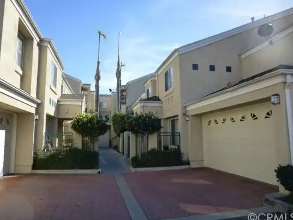1st image of 6382 Gage Ave Unit 235