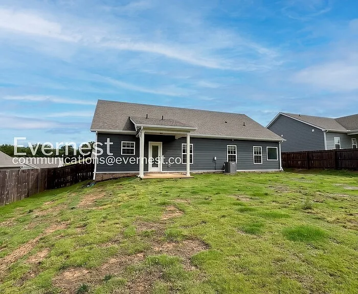 1036 Echo Ridge Rd — Photo 22