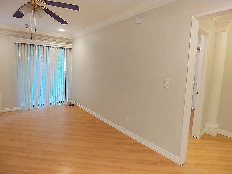 Five Star Suites — Photo 215