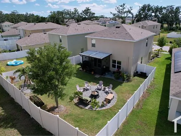 11013 Leland Groves Dr, Riverview, FL 33579