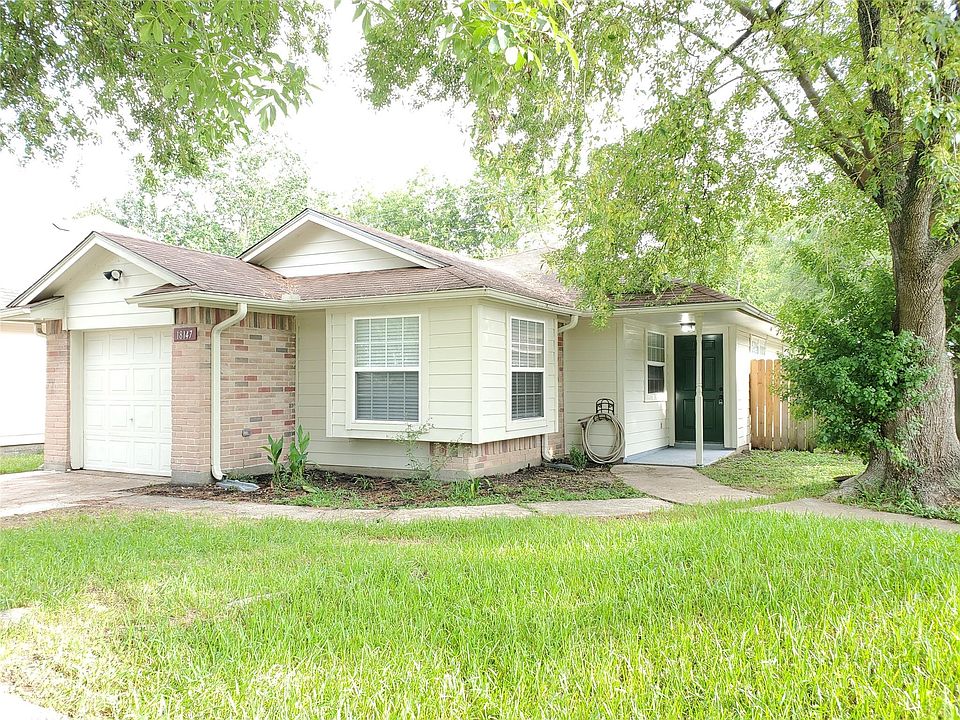 1st image of 18147 Dinner Creek Dr