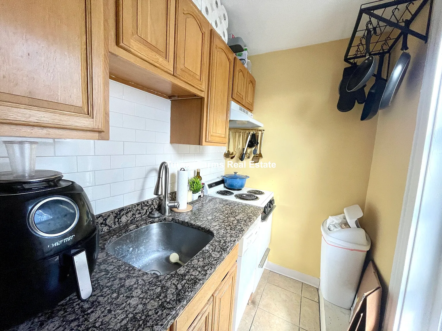 Studio, 9999 sqft, $2,550 — Photo 4