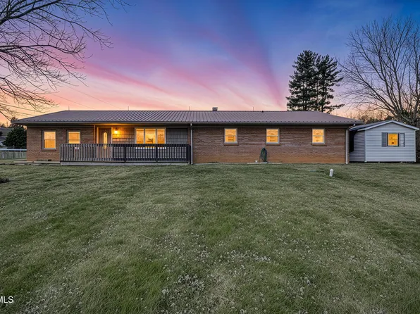 2040 Warrensburg Rd, Greeneville, TN 37743