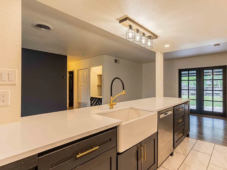 1014 Morey Peak Dr — Photo 10