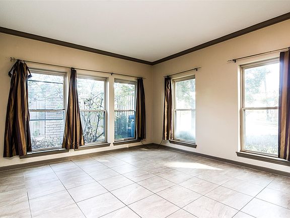 5th image of 8602 Oakford Dr