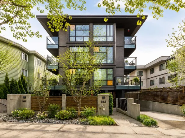 562 E 7th Ave #201, Vancouver, BC V5T 1N7