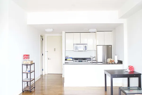 Sold by Momentum Real Estate LLC | media 36