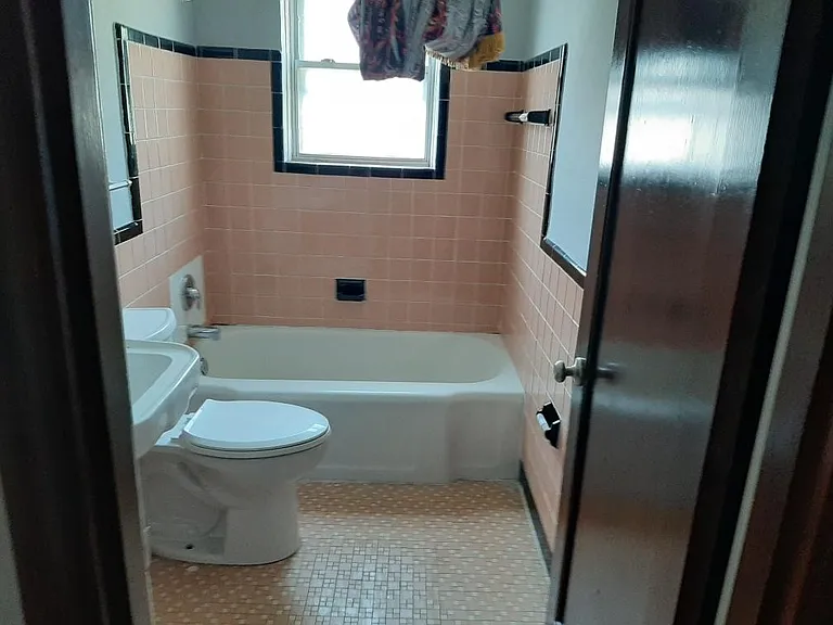4125 Michigan Ave #2 — Photo 6