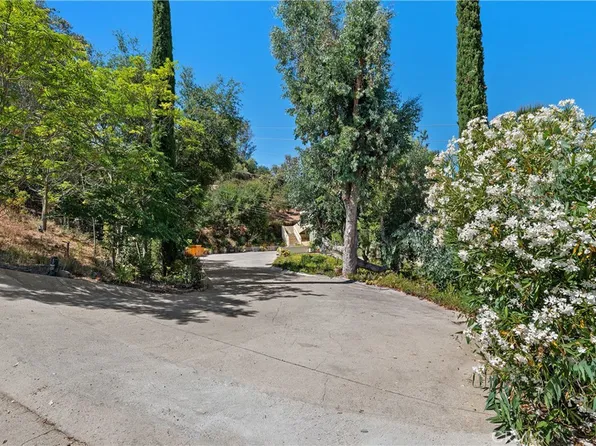 20609 Callon Dr, Topanga, CA 90290