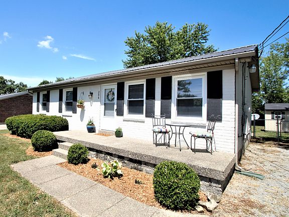 2nd image of 206 Concord Dr