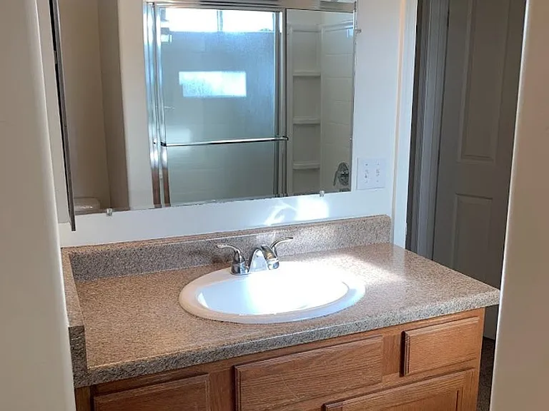 Rincalina on Speedway Townhomes — Photo 13