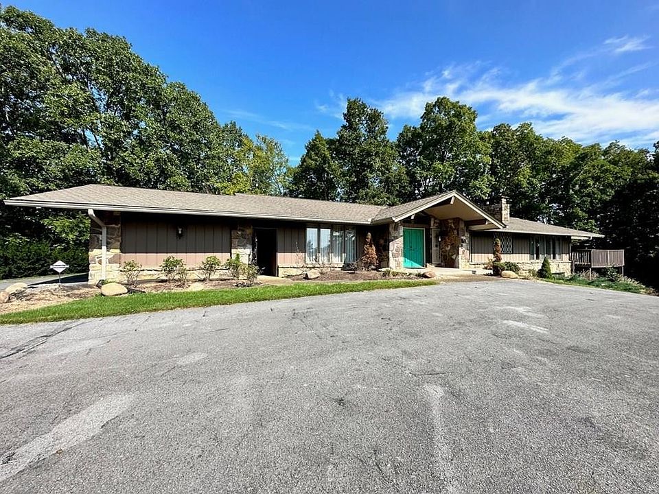 1st image of 123 Cedar Hills Rd