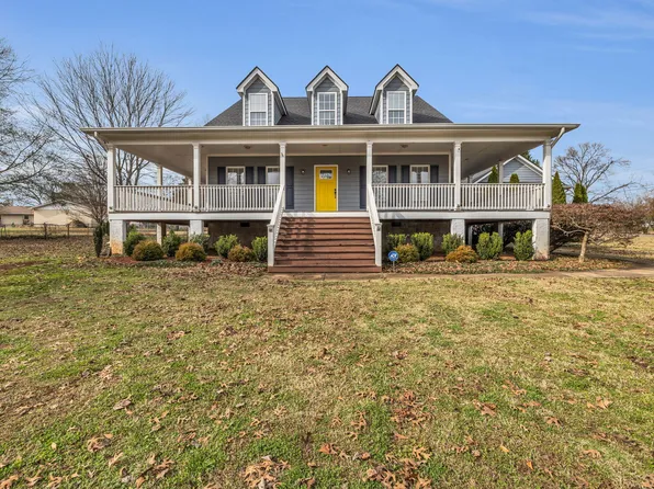 2036 Hickory Valley Rd, Chattanooga, TN 37421