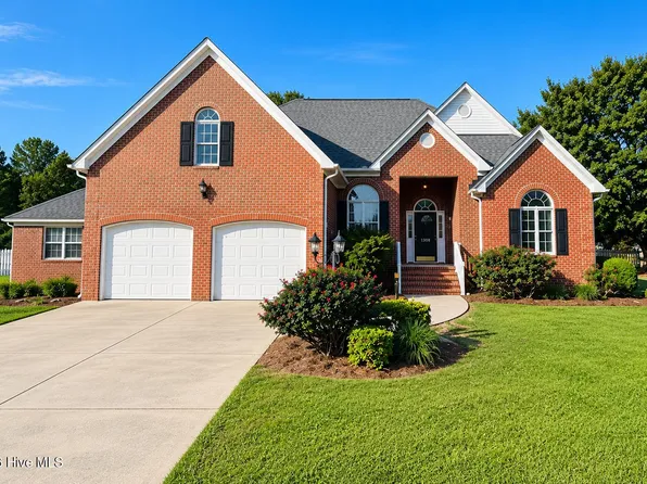 1308 Steeplechase Drive, Grimesland, NC 27837