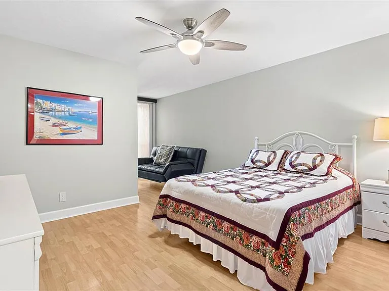 1660 Gulf Blvd #607 — Photo 24