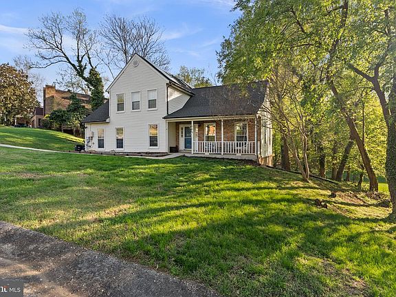 2nd image of 506 Rosier Rd
