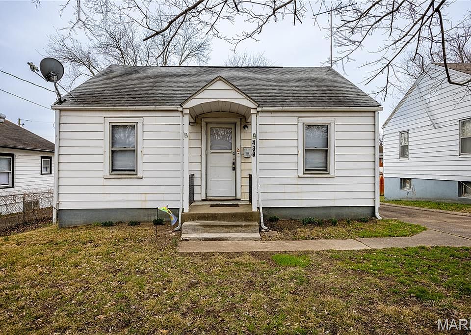 1st image of 439 S Louisiana St