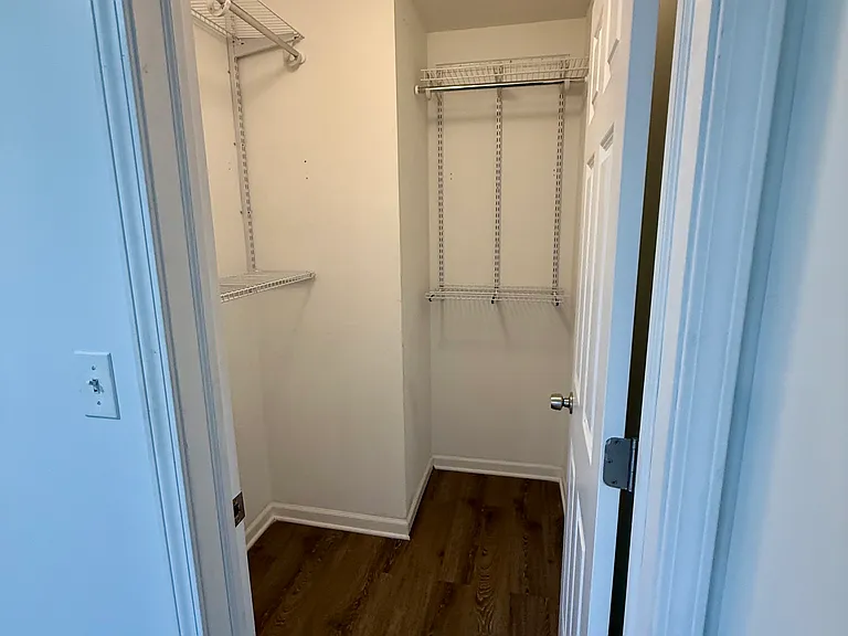 1363 Cunat Ct #3B — Photo 8