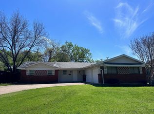 1204 Cherokee St, Arlington, TX 76012